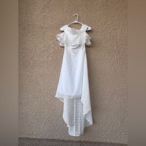 NWT Bebe Off Shoulder Ruffle High-Low Dress Bright White Size 8
